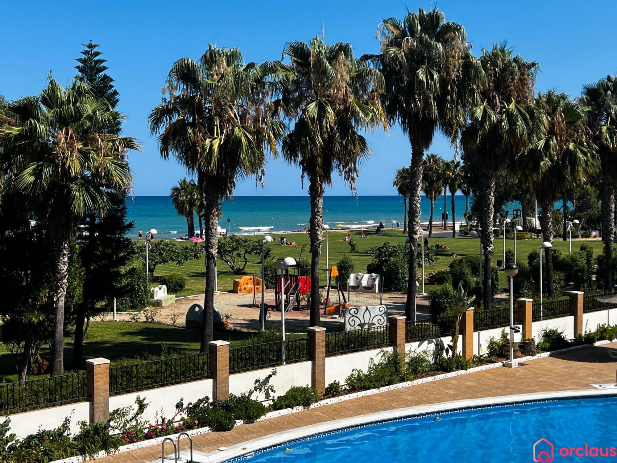 Modern Apartment In Front Of The Mediterranean Oropesa del Mar Exterior foto